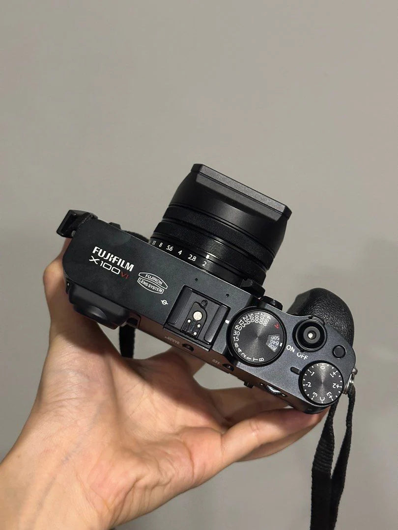 Fujifilm X100VI (black) + accessories